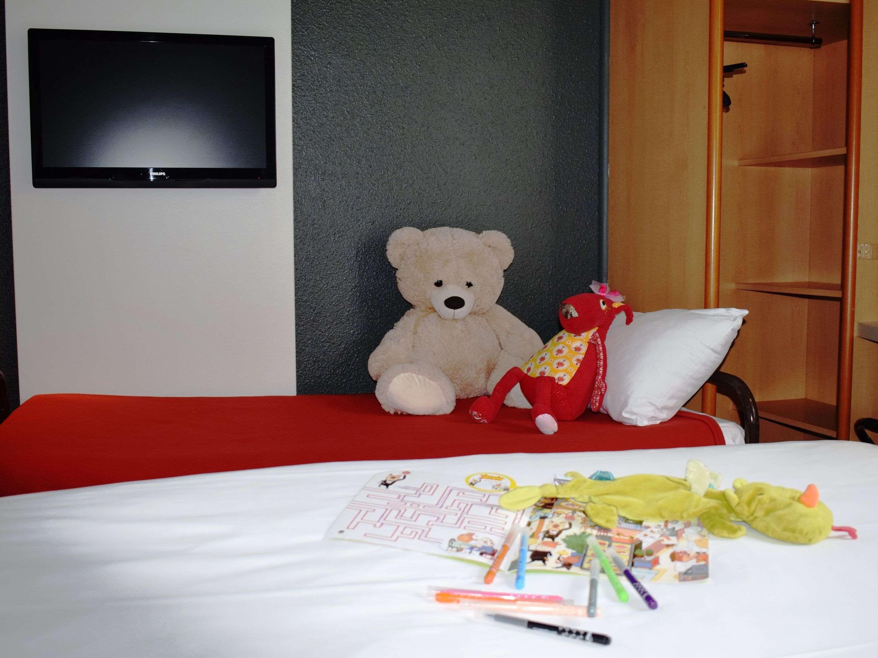 Ibis Chartres Ouest Luce Ξενοδοχείο Εξωτερικό φωτογραφία