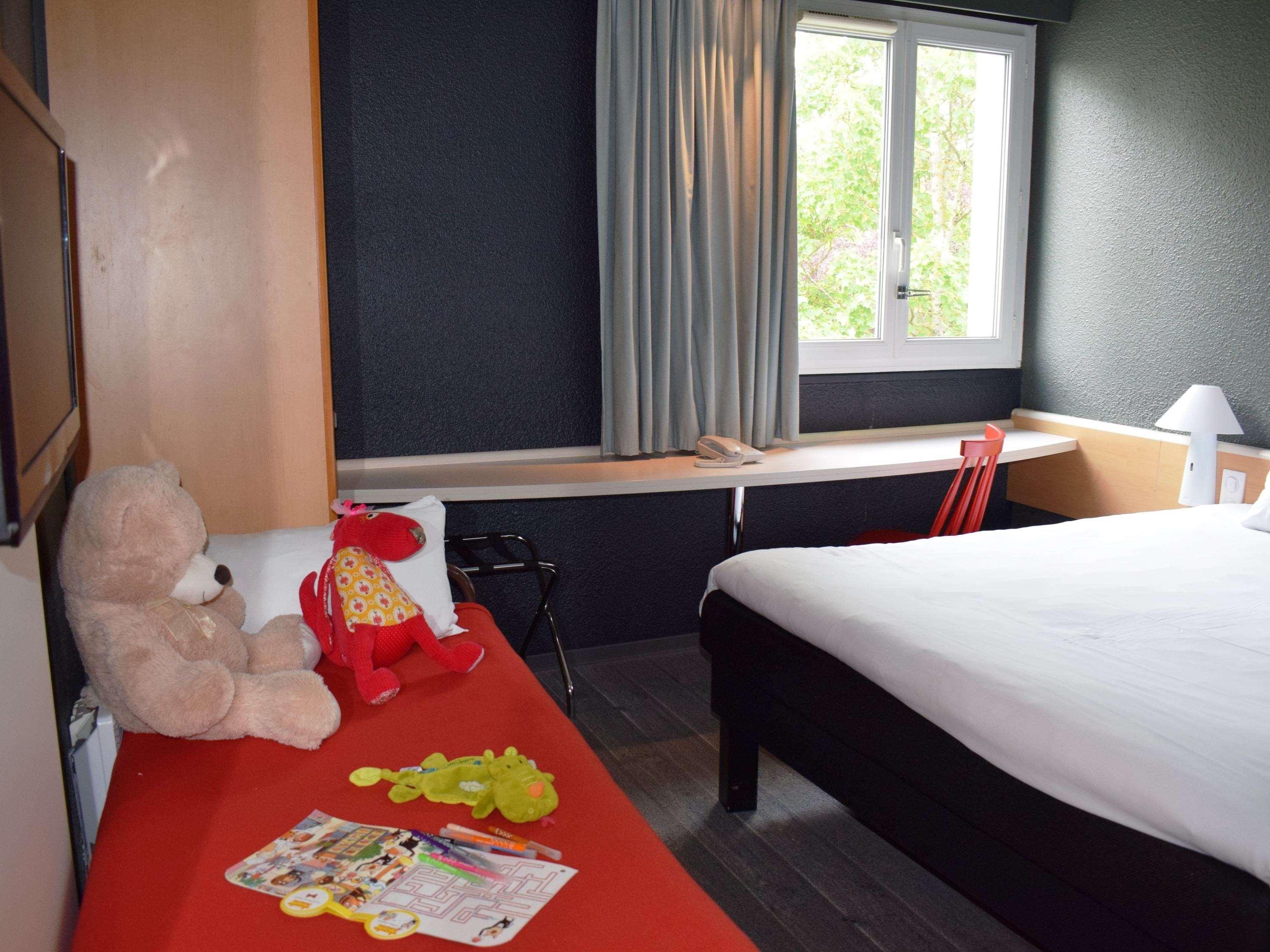 Ibis Chartres Ouest Luce Ξενοδοχείο Εξωτερικό φωτογραφία
